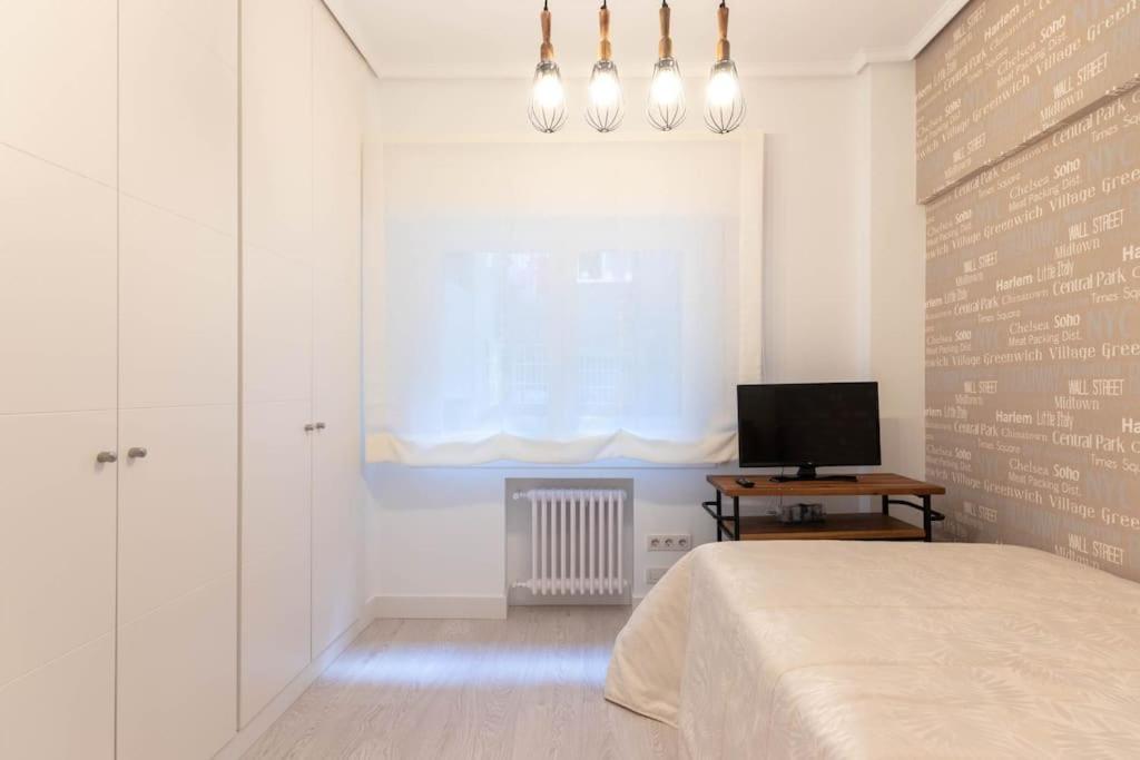 Apartamento Luxury Centro Bilbao Garaje Exterior foto